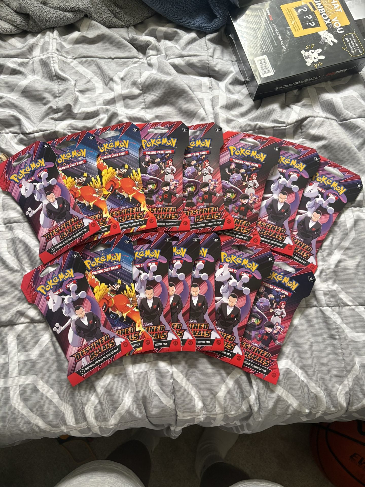 15 Pokemon Destined Rivals Blister Packs