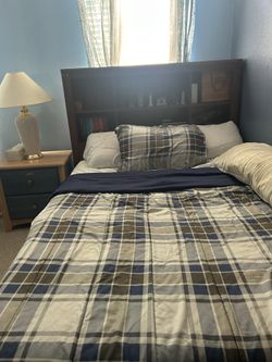 Full Size Bed With Mattress