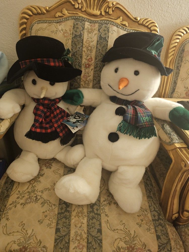 Vintage ⛄️ snowman plush set