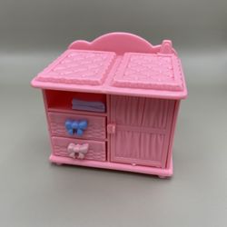 Fisher Price Loving Family Twin Time Dollhouse Furniture Pink Doll Baby Nursery Changing Table