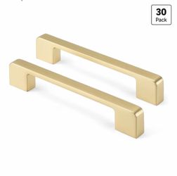 Cabinet handles