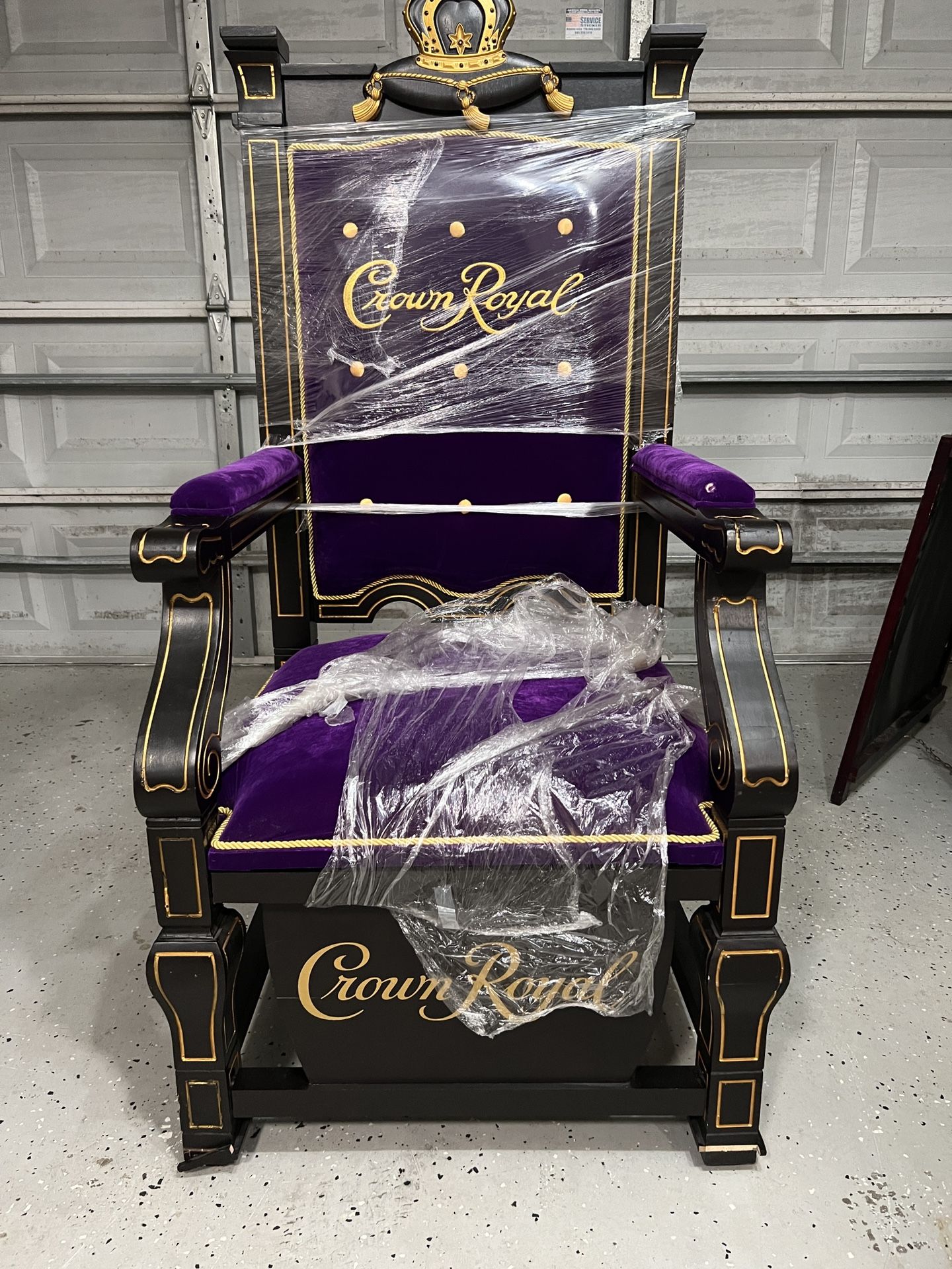 Crown Royal Throne Chair 