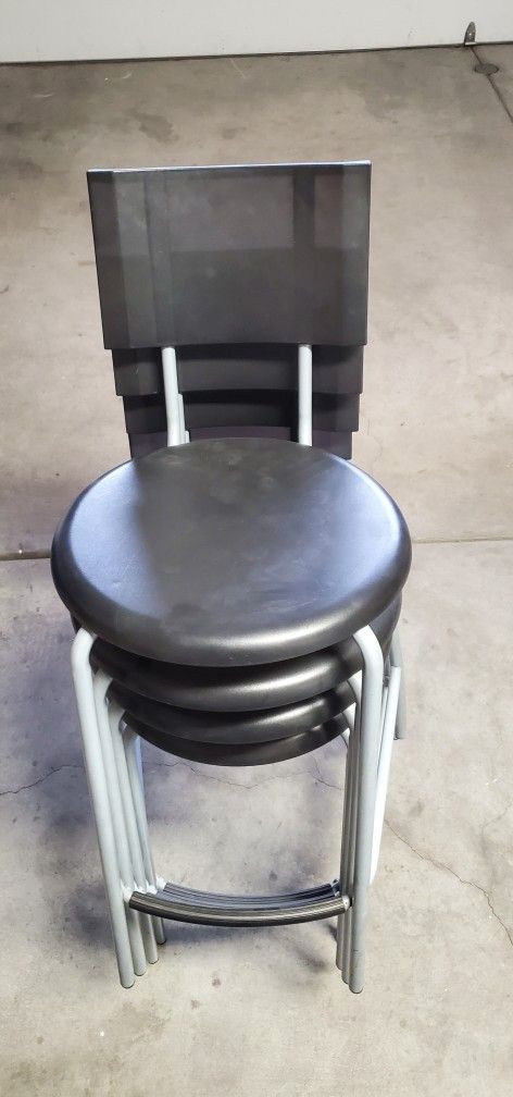 Bar Stools / Chairs