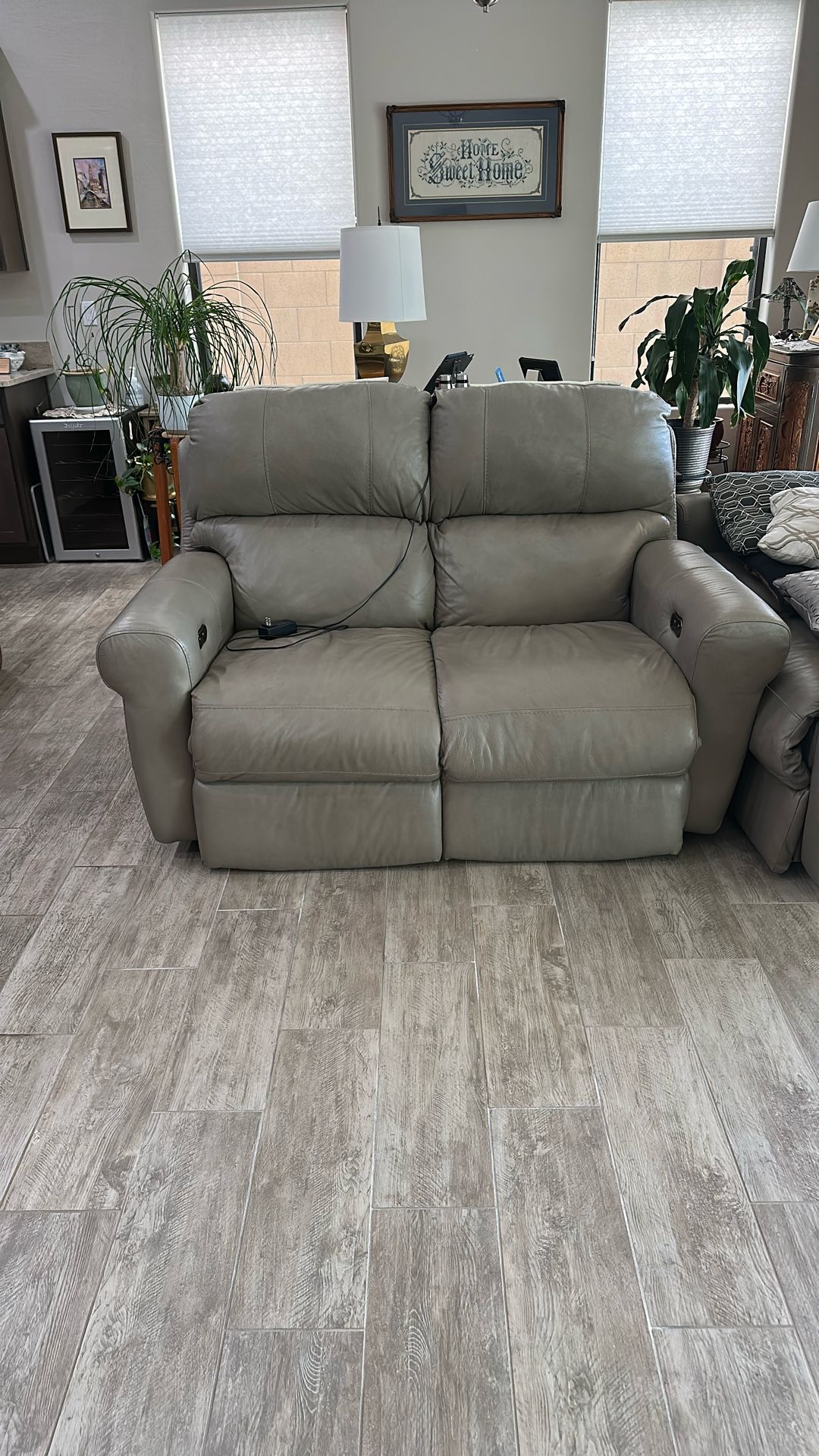 Recliner- 2 Seater
