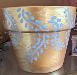 Hand painted Gold Pot