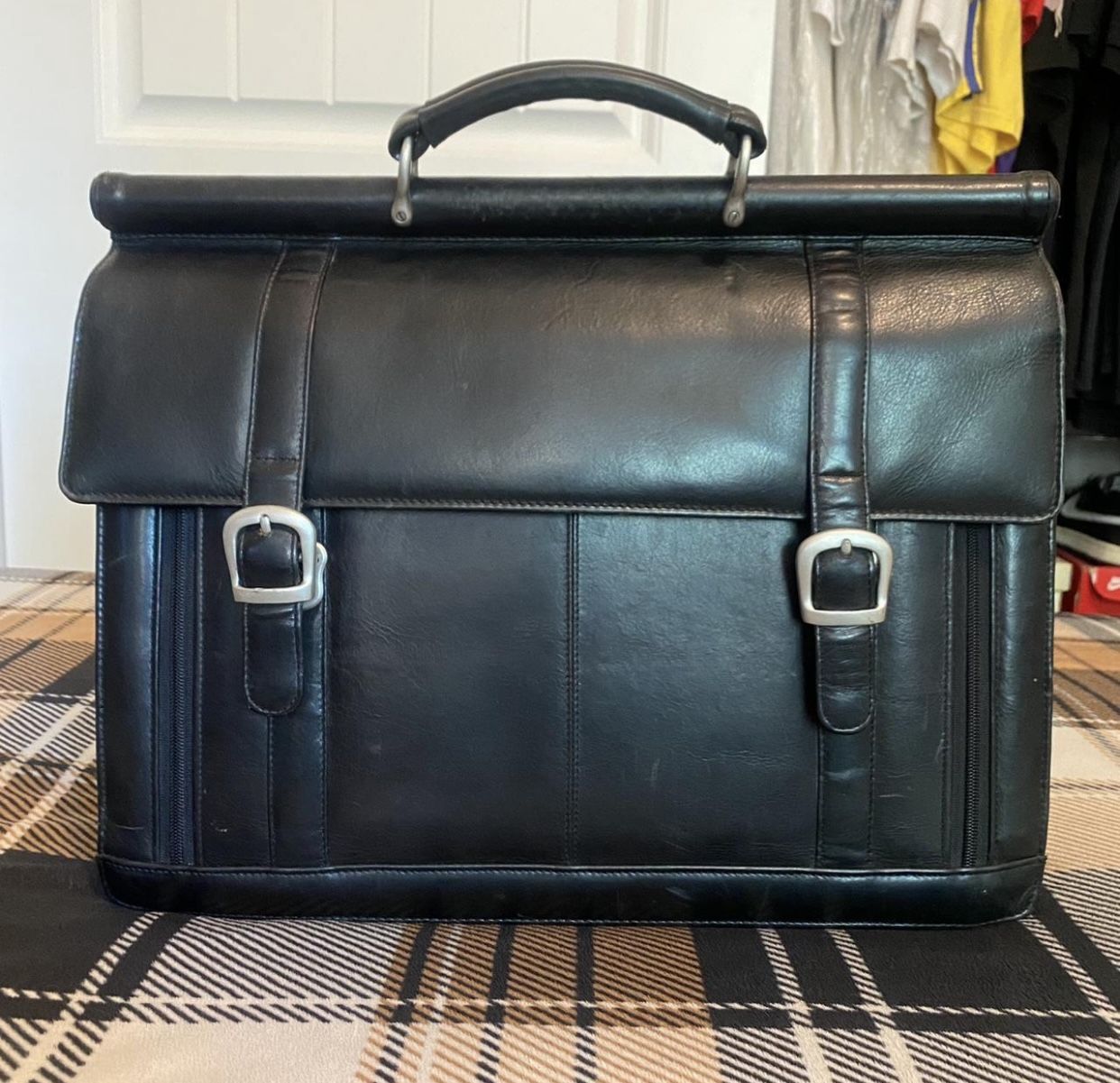 Vintage Wilson’s Leathers Carrier Case