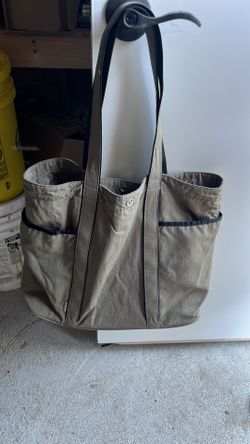 Tote bag
