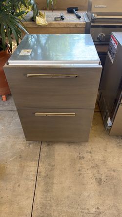 SUB ZERO drawer refrigerator