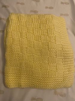 Handmade knitted baby blanket Approx 37x39
