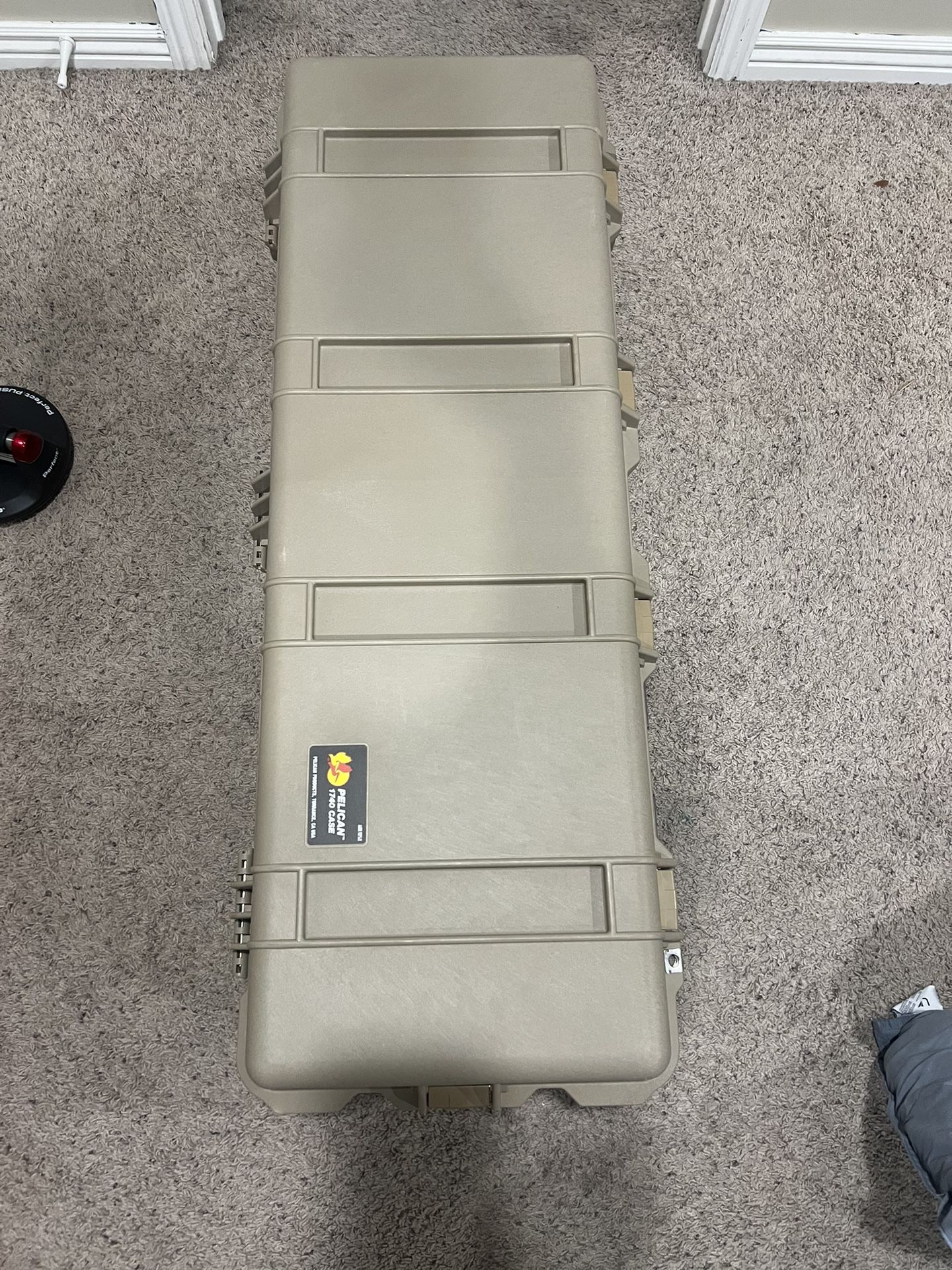 Pelican 1740 Protector Long Case