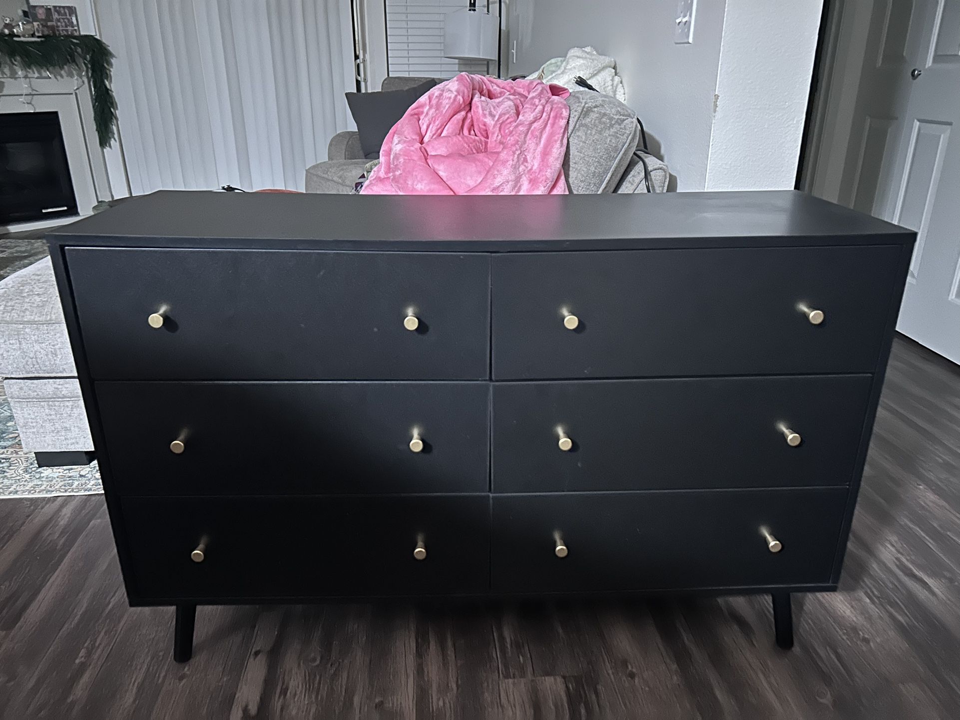 Free 6 Drawer Dresser