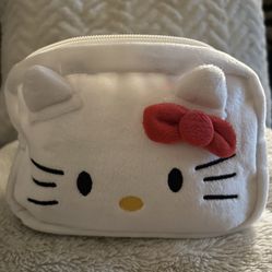 Hello Kitty makeup Bag 
