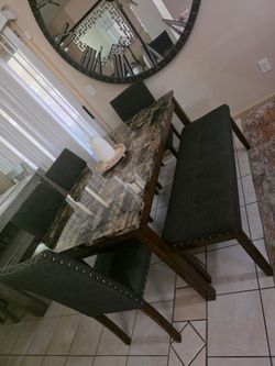 Beautiful dining table with 4 chairs and bench ..👑 🧸 👑