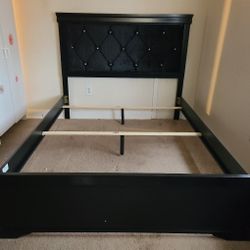 Brand New Box Black Color Queen Size Bed Frame Special