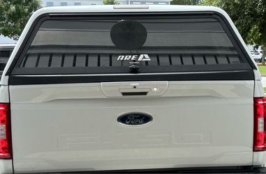 ARE Camper Shell / Truck Cap – White – Fits 6.5' Bed