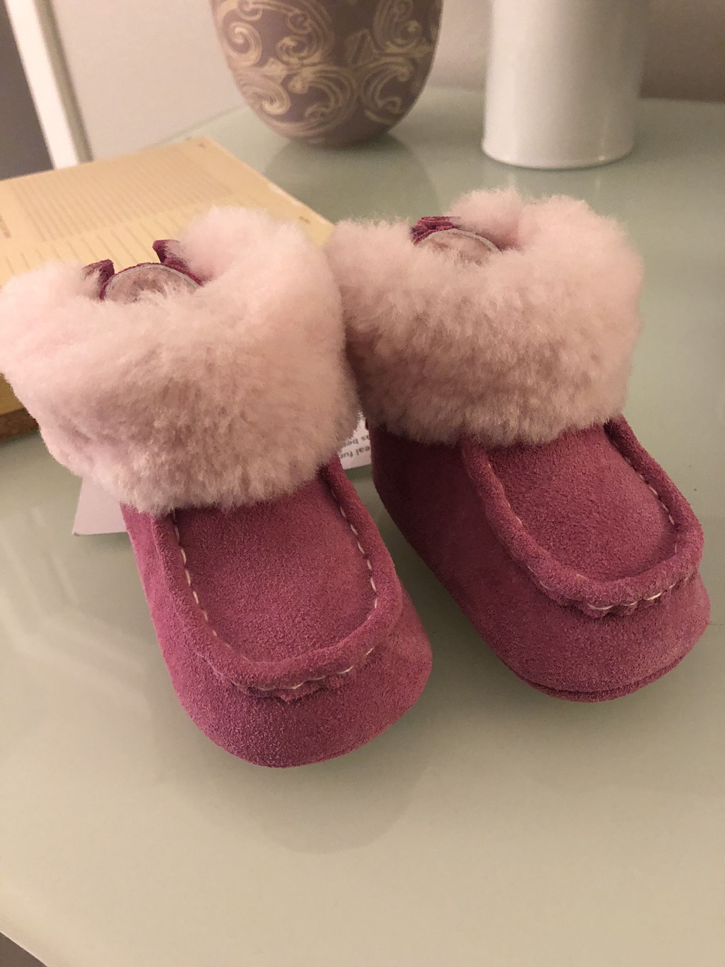 Brand new (w tags) baby girl Ugg boots