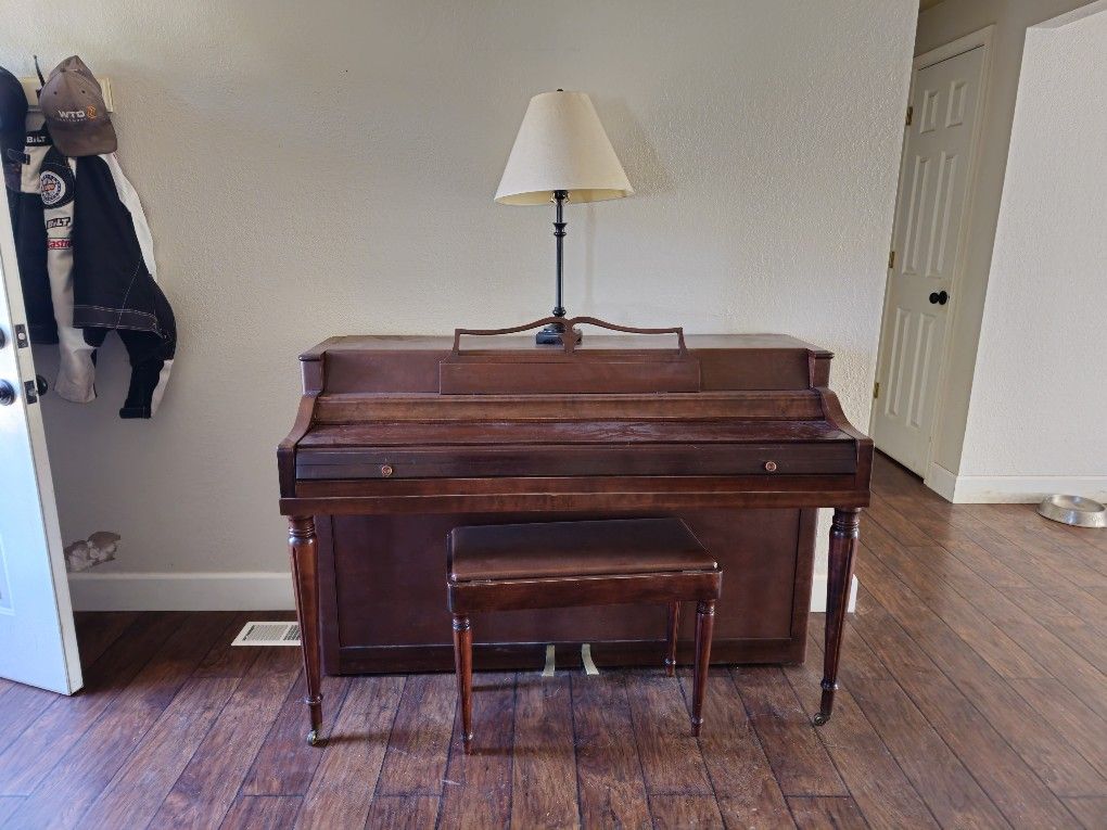 Antique Wurlitzer Piano