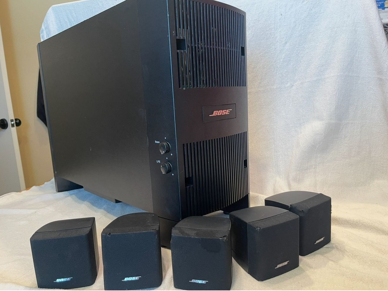 Bose Acoustimass 6 Series III Black Home Theater Speaker System