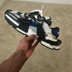 D&G Design Shoes Sz 10