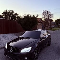 Selling 2010 Mercedes Benz C300 sport -Clean title - Tags up to date - Title in hand - smog in hand - 115k miles - Runs and drives great - Cold A/C - 