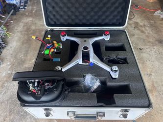 Blade 350 QX Quad with Case, 4 batteries, and FatShark FPV goggles.