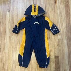 Vintage Reebok San Diego Chargers Puffer Jacket Hooded Youth 12 Month