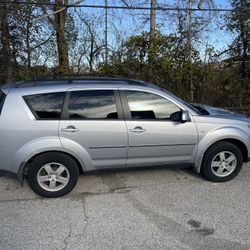 2008 Mitsubishi Outlander