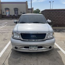 Ford F150 4.6 Triton V8 (project Svt Clone)