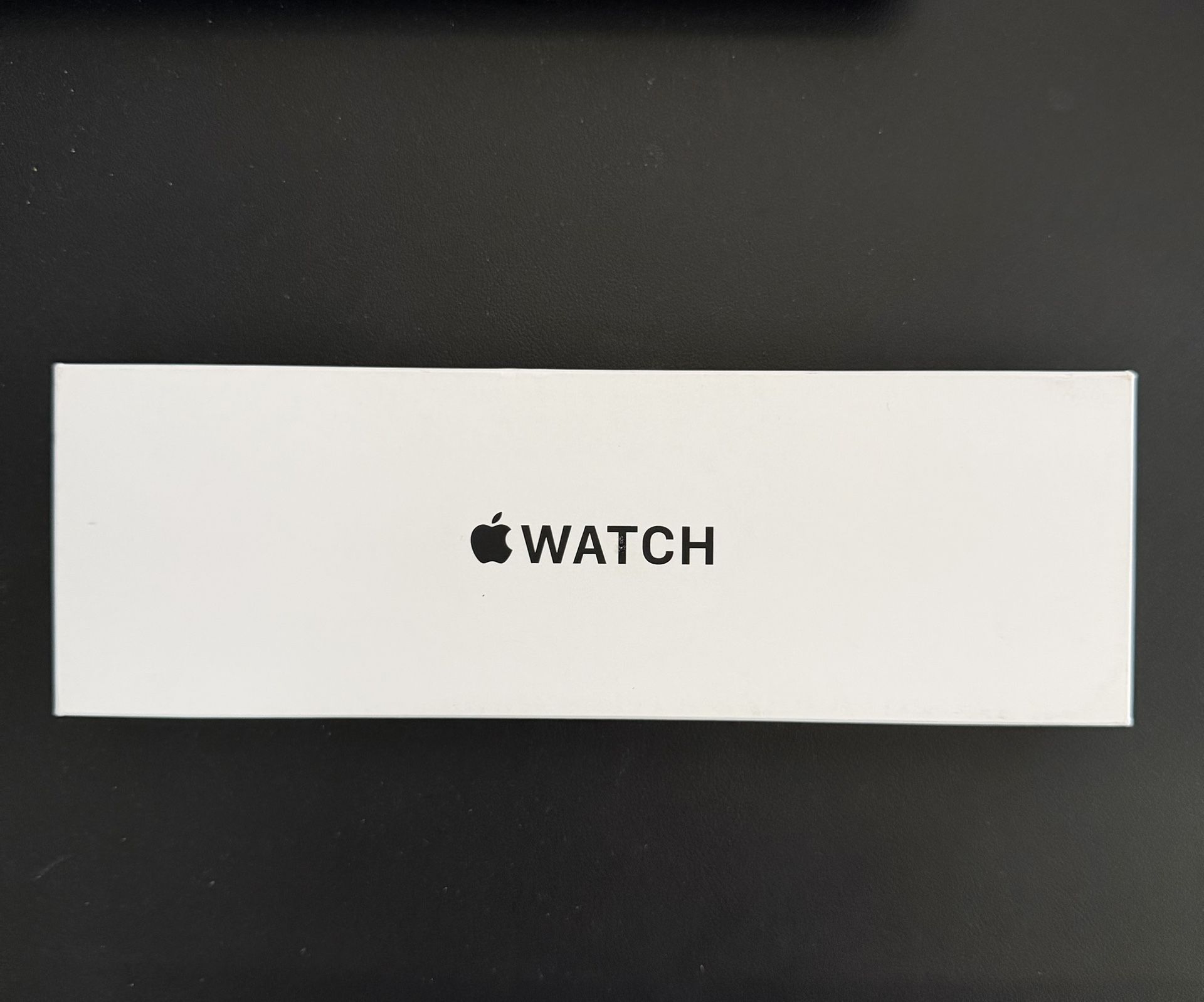 Apple Watch SE 2nd Gen GPS 44mm Smartwatch with Midnight Aluminum Case with Midnight Sport Band M/L