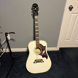 Acoustic Guitar 