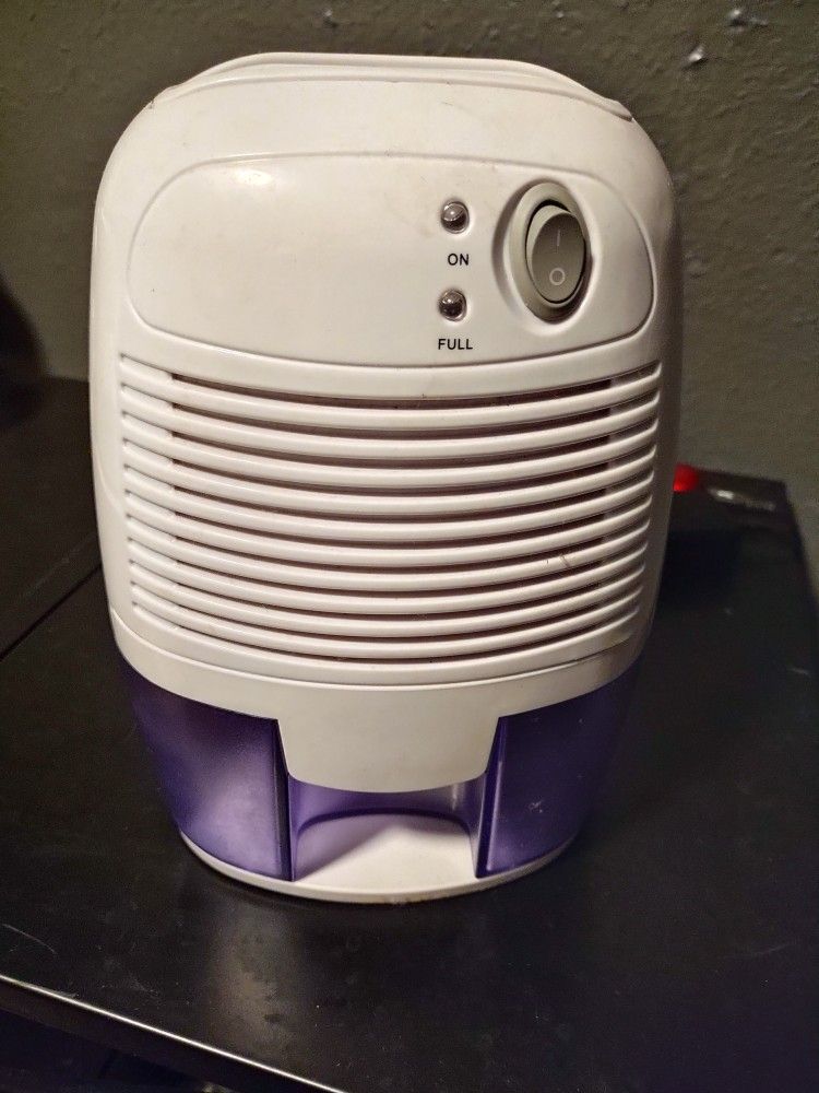 Mini Dehumidifier