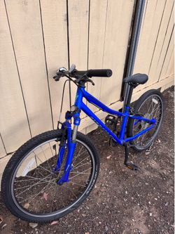 🚲 Specialized 24” Kids Mountain Bike – Great Condition 🚲
