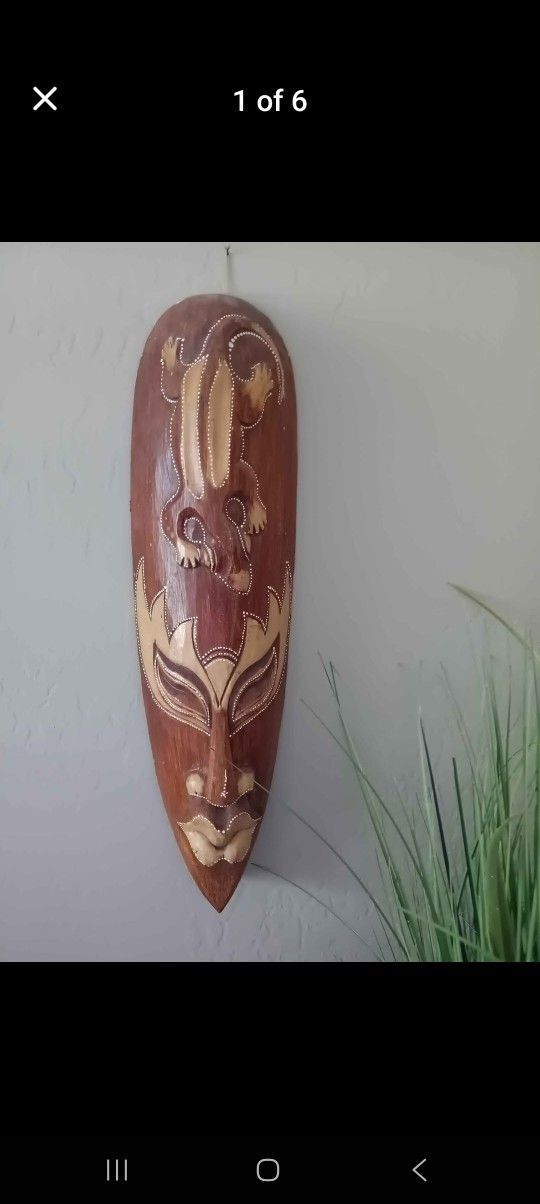 $12 Vintage Handcrafted Wooden Mask, Lizard Carved at the Top
19"x 5"