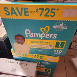 Two Boxes of Pampers Swaddlers ( Sz 1) Total 420 Ct