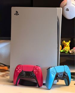 PS5 Disc console + 2 controllers