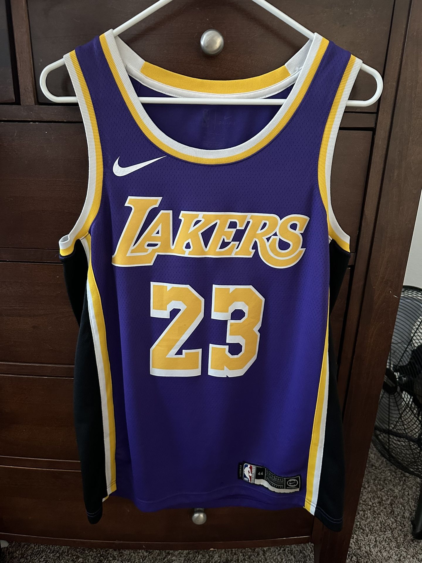 Lebron James Lakers Jersey