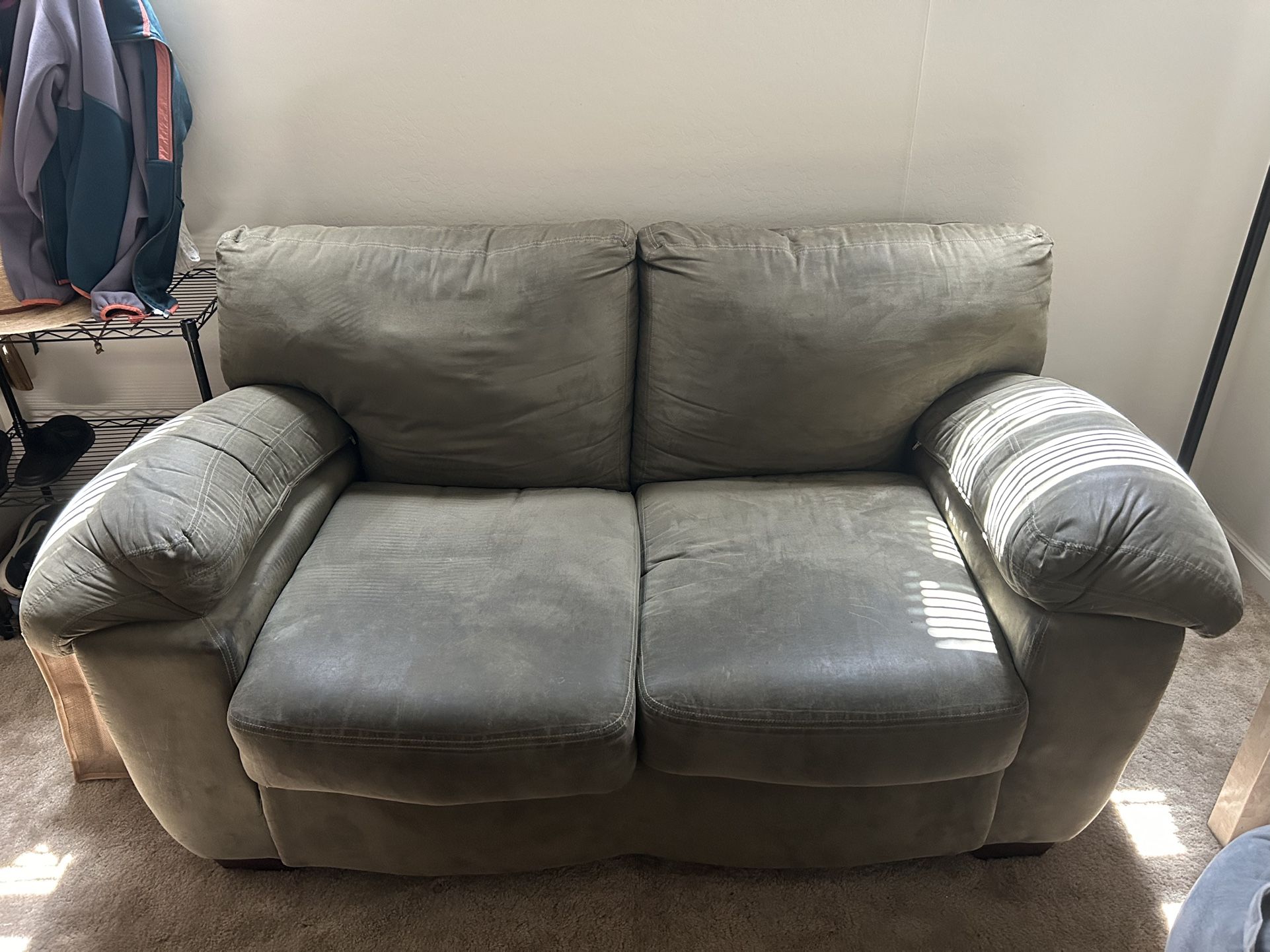 FREE TWO SEATER COUCH