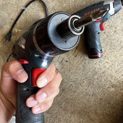 Bosch Mini 10.8v Drill