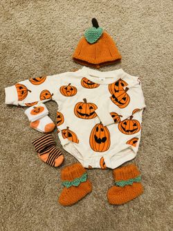 Baby Jack-o-lantern Long Sleeve Sweater Romper Bundle 0-3Mos