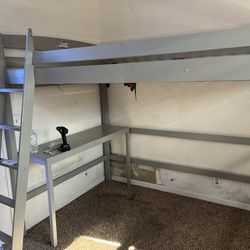 Loft Bunk Bed With Full Size Mattress