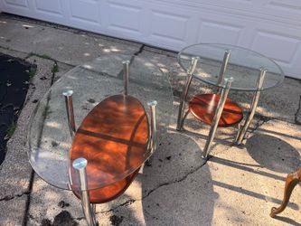 Cocktail table set