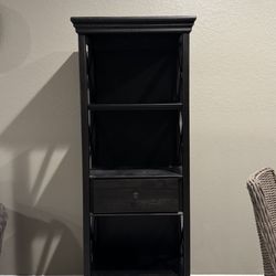 Tall Tyler Creek Display Cabin 