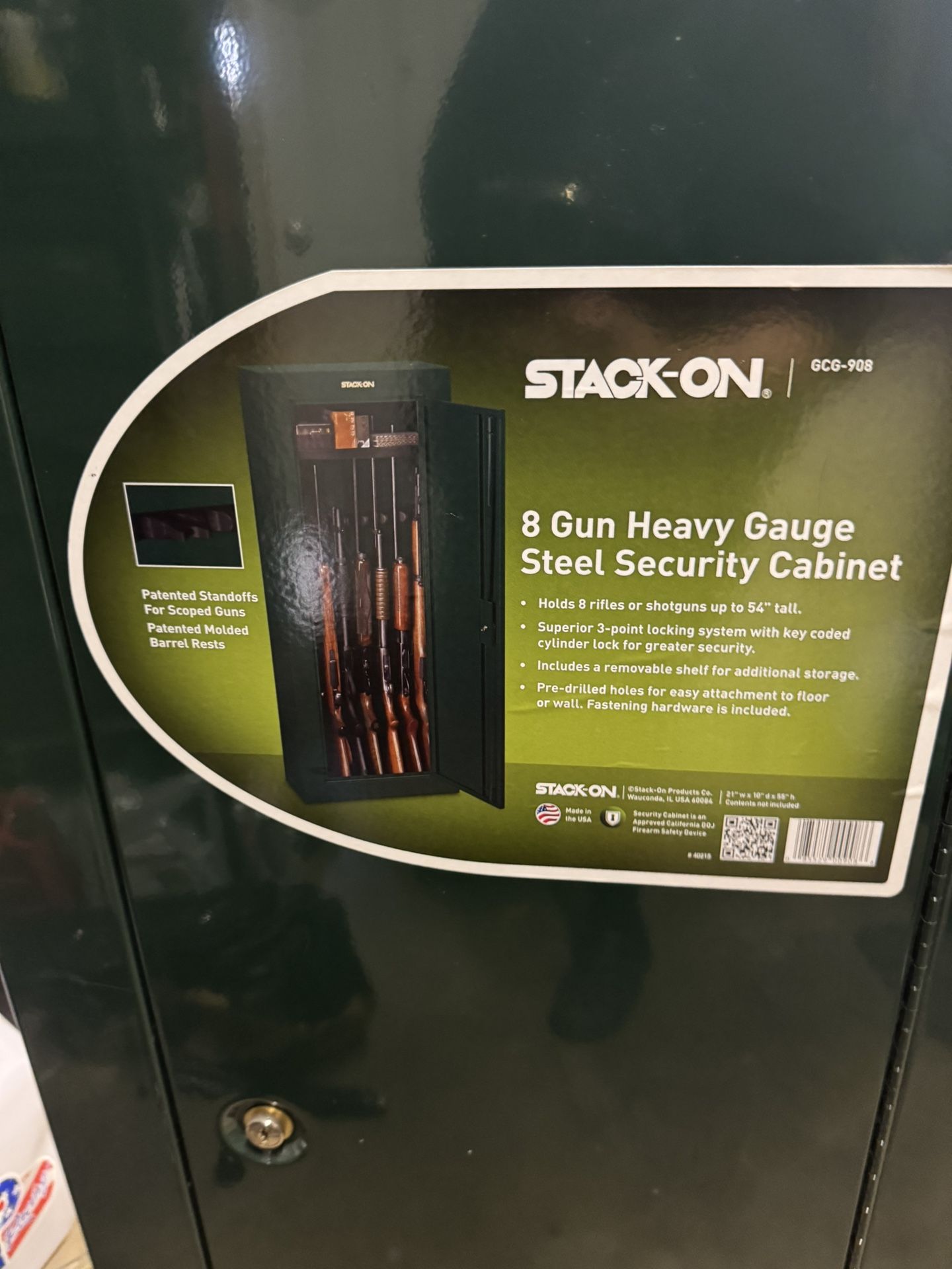 STACK-ON 8 Gun Safe (with Key) 