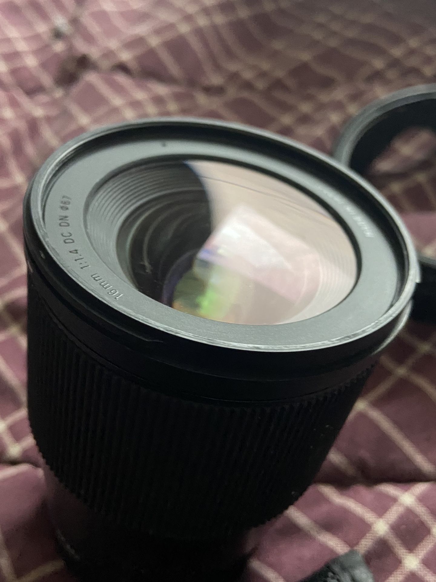 Sigma 16mm f/1.4 DC DN Contemporary Lens