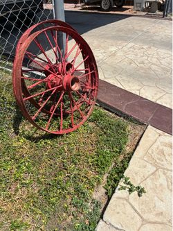 Vintage wagon wheels $75