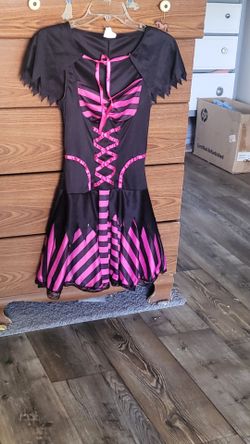 Costume