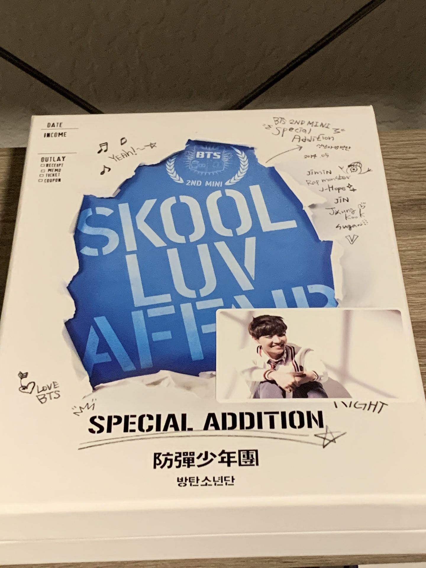BTS - Skool Luv Affair Special Addition