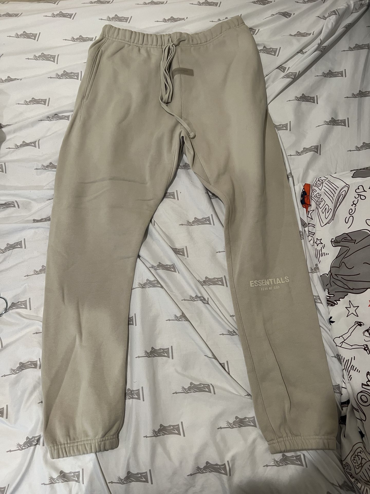 Essentials Sweatpants Wheat