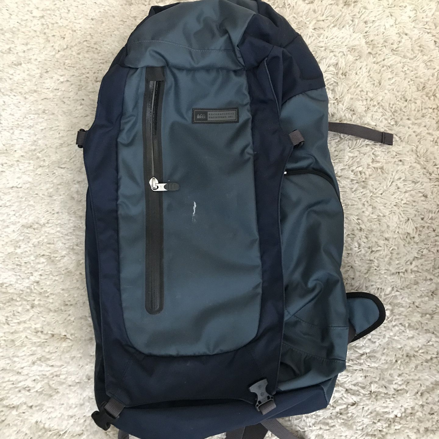 REI vagabond backpack