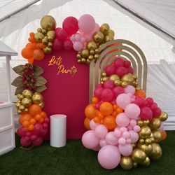 Balloon garland